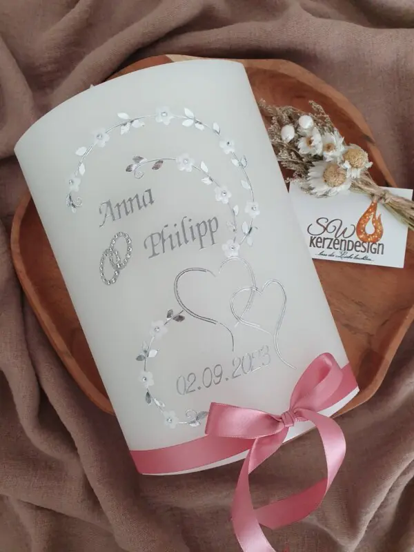 Hochzeitskerze "Doppelherzen Blumenranke"